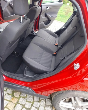 Ford Focus cena 55000 przebieg: 142819, rok produkcji 2018 z Ostrołęka małe 379